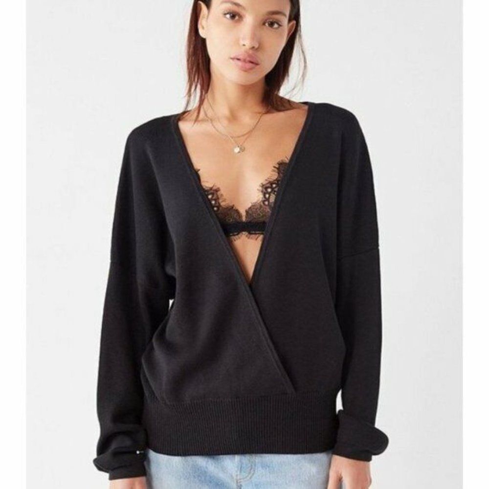 Urban Outfitter Black Erin Surplice Wrap V-Neck Sweater NWT Size Small Party